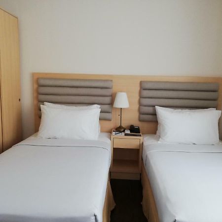 로얄 출란 체라팅 샬레 체러팅 외부 사진